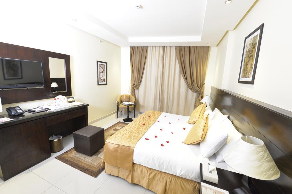 Drnef Hotel La Meca Habitación foto